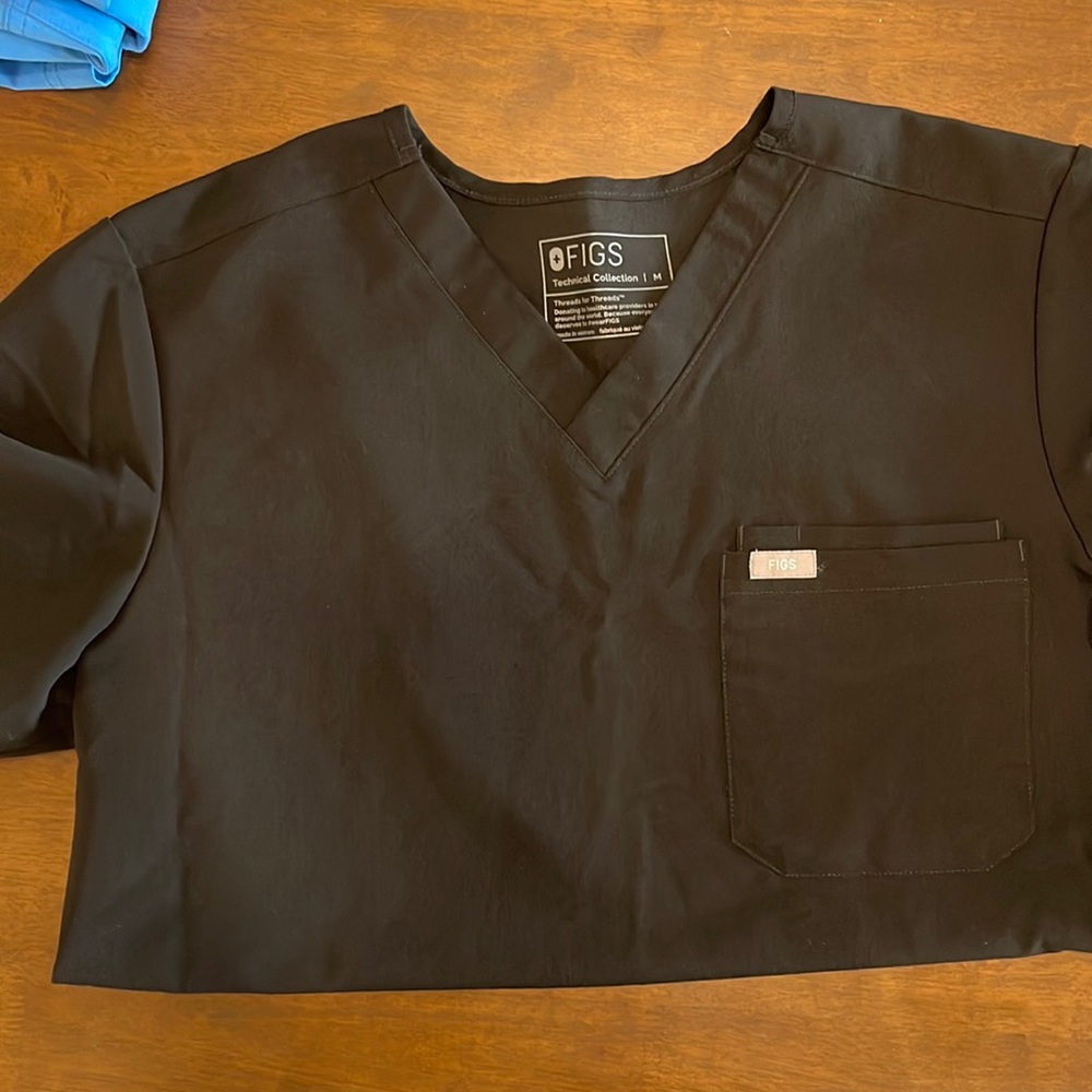 Men’s Figs Scrub Set